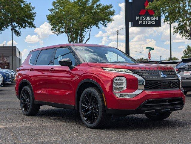 new 2024 Mitsubishi Outlander car, priced at $38,040