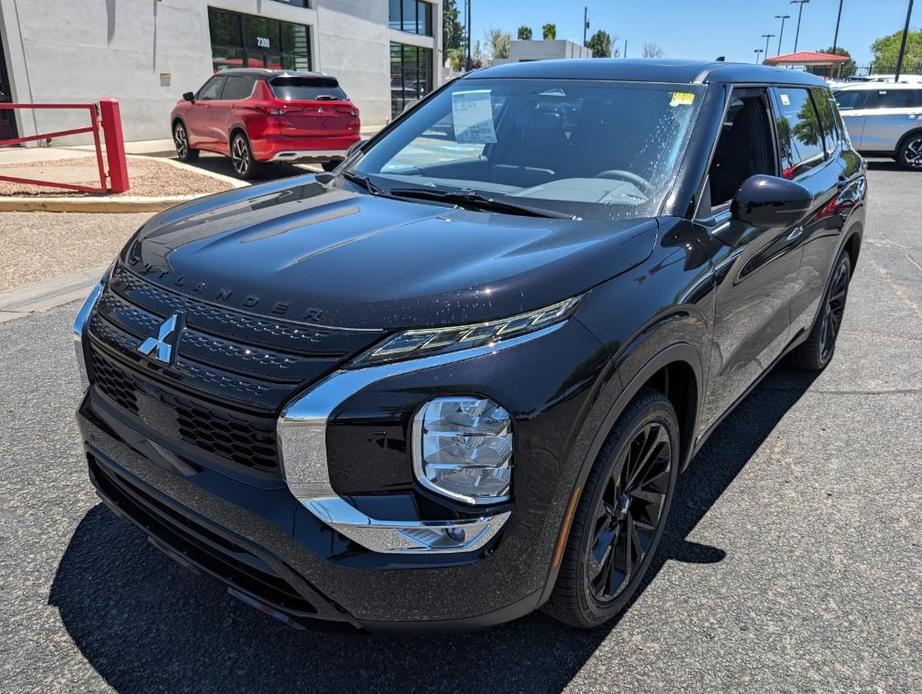 new 2024 Mitsubishi Outlander car, priced at $37,360