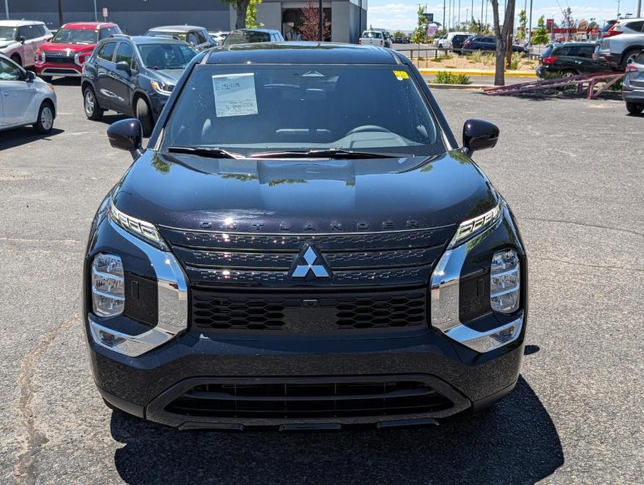 new 2024 Mitsubishi Outlander car, priced at $37,360