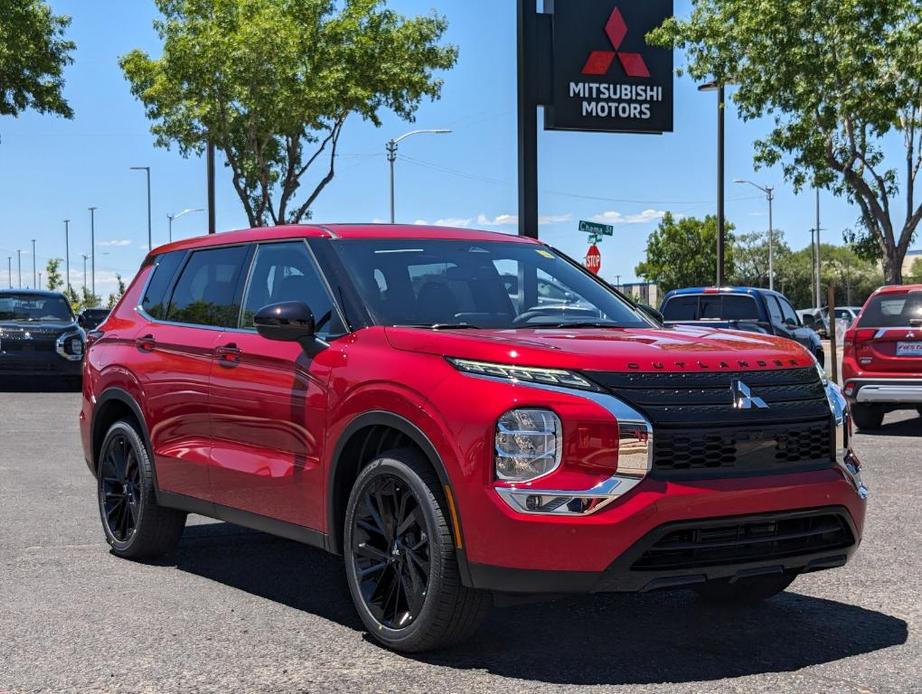 new 2024 Mitsubishi Outlander car, priced at $37,955