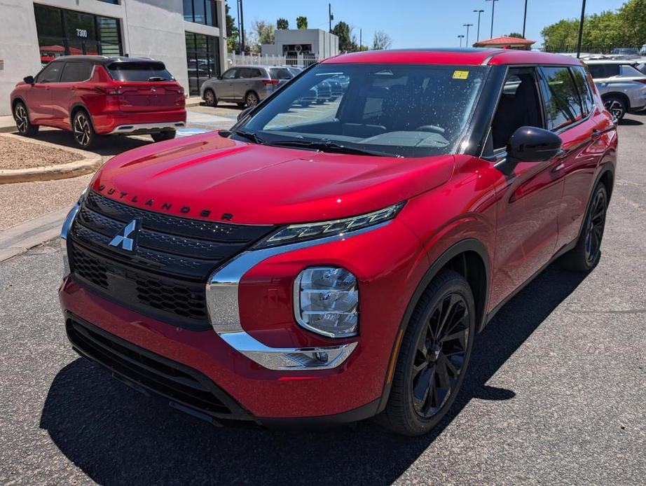 new 2024 Mitsubishi Outlander car, priced at $37,955