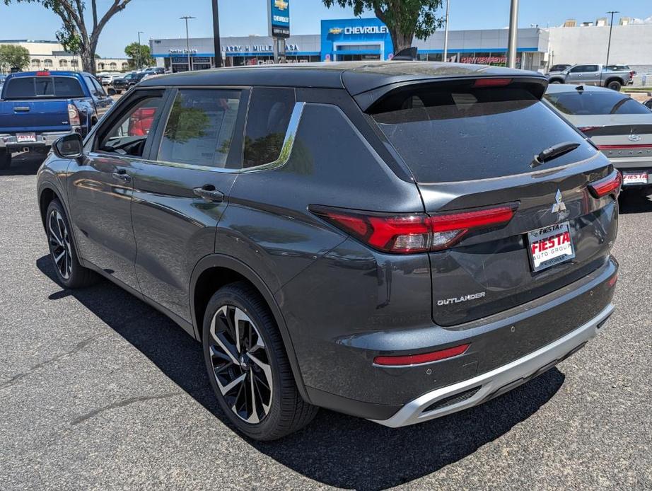 new 2024 Mitsubishi Outlander car, priced at $35,255