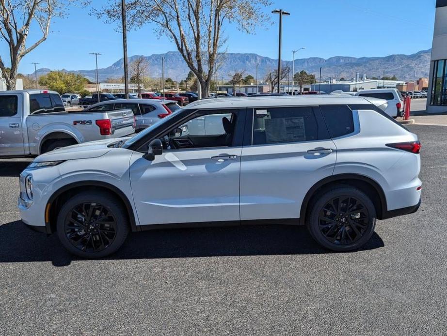 new 2024 Mitsubishi Outlander car, priced at $34,065