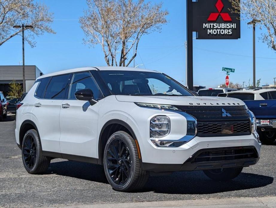 new 2024 Mitsubishi Outlander car, priced at $34,065