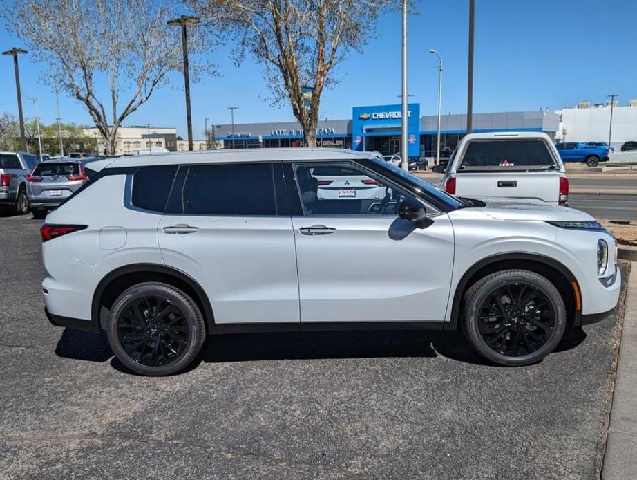 new 2024 Mitsubishi Outlander car, priced at $34,065