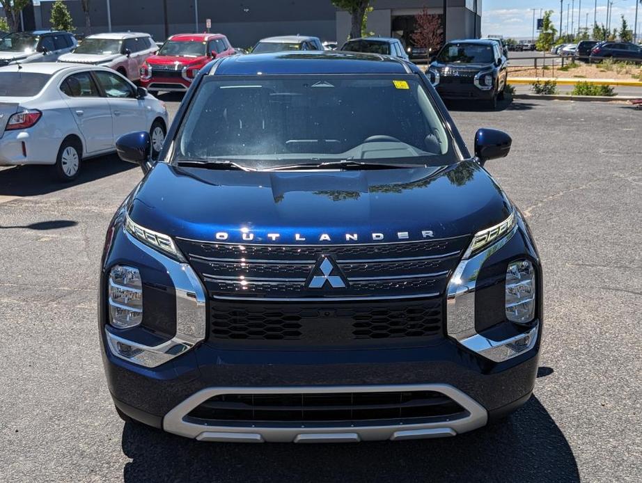 new 2024 Mitsubishi Outlander car, priced at $34,125