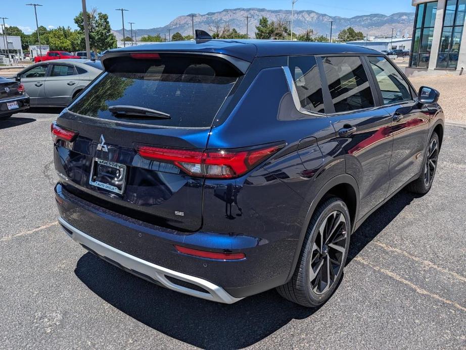 new 2024 Mitsubishi Outlander car, priced at $34,125