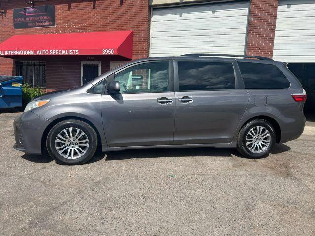 used 2018 Toyota Sienna car, priced at $17,995