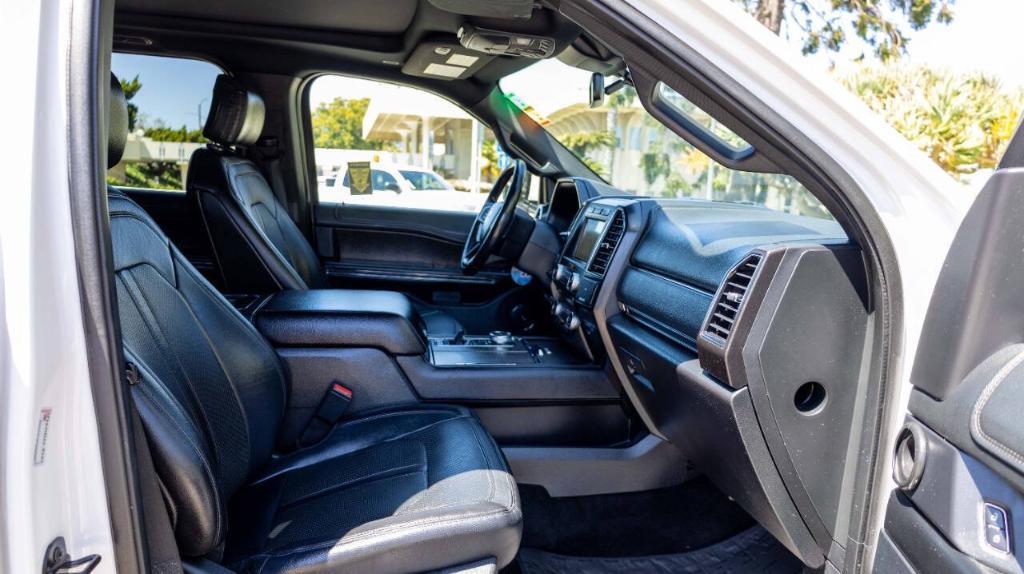 used 2018 Ford Expedition car, priced at $24,995