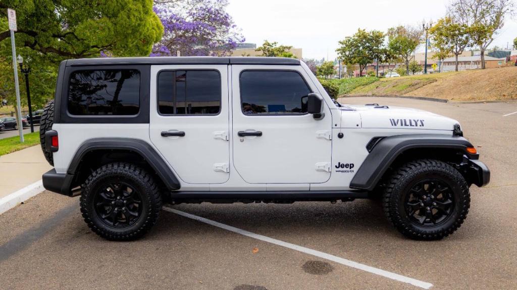 used 2021 Jeep Wrangler Unlimited car, priced at $33,995