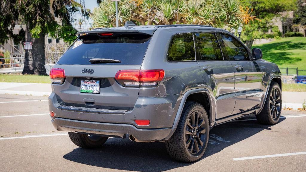 used 2018 Jeep Grand Cherokee car, priced at $22,995