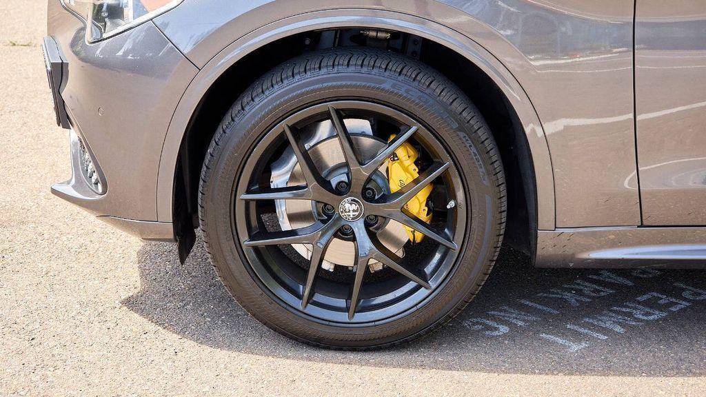 used 2021 Alfa Romeo Stelvio car, priced at $23,795