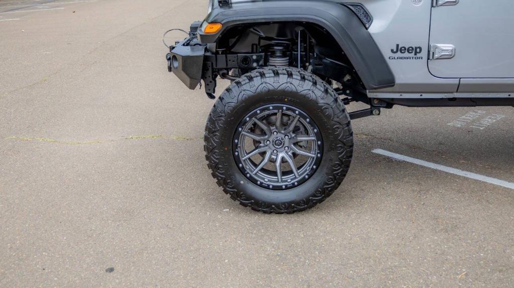 used 2020 Jeep Gladiator car, priced at $33,995