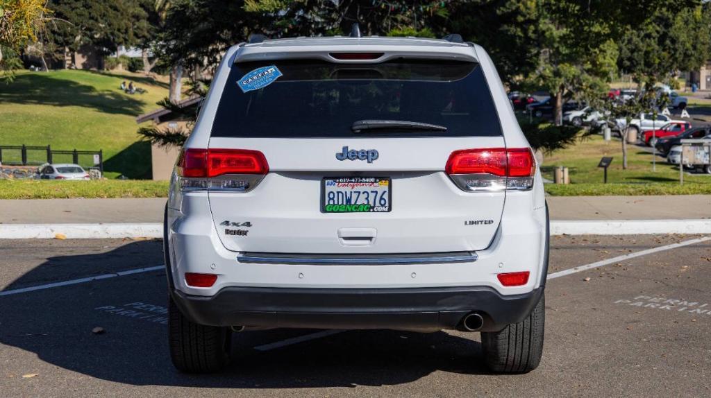 used 2017 Jeep Grand Cherokee car, priced at $19,995