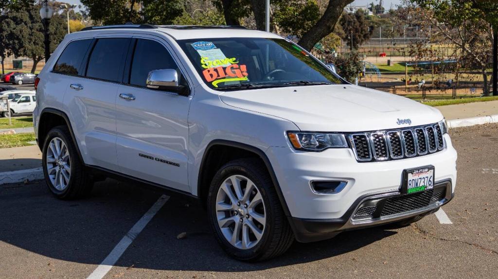 used 2017 Jeep Grand Cherokee car, priced at $19,995