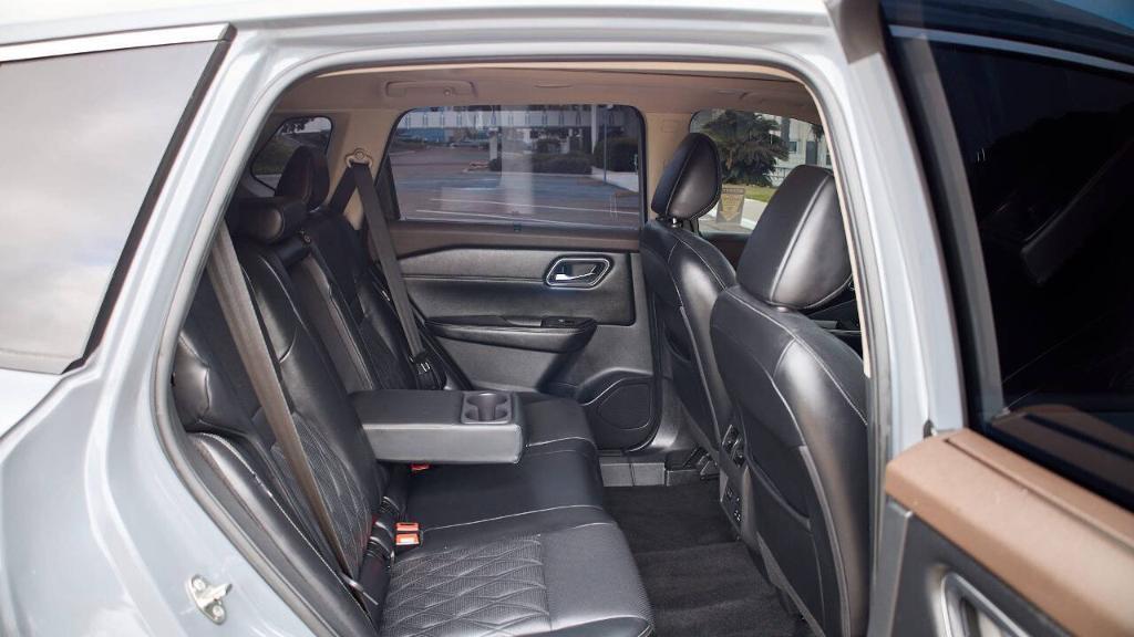 used 2022 Nissan Rogue car, priced at $26,995