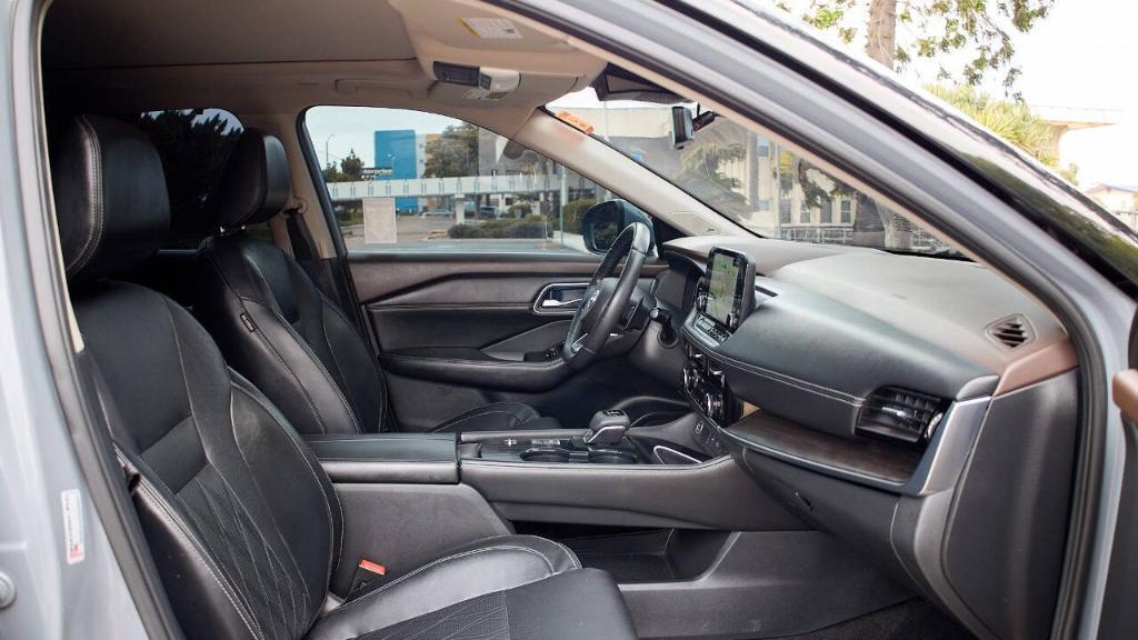 used 2022 Nissan Rogue car, priced at $26,995