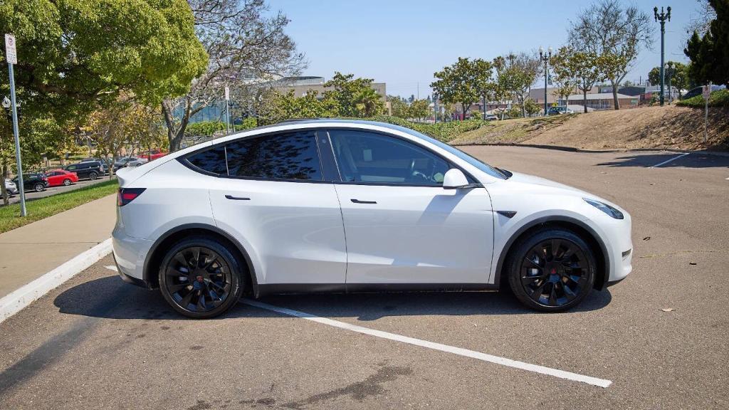 used 2021 Tesla Model Y car, priced at $28,995