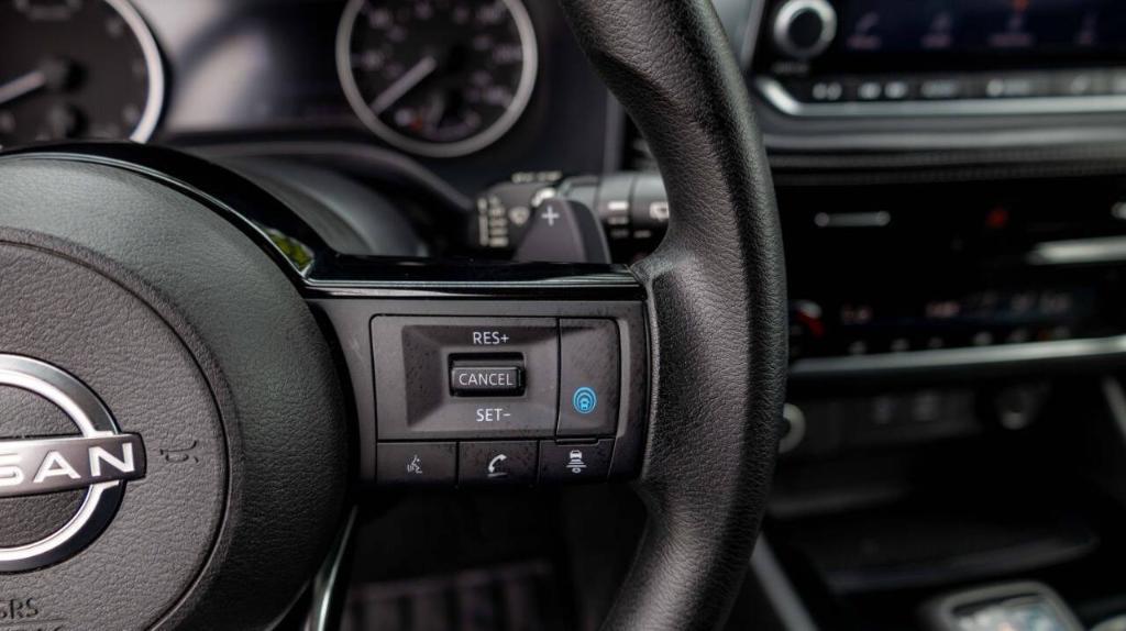 used 2022 Nissan Rogue car, priced at $22,995