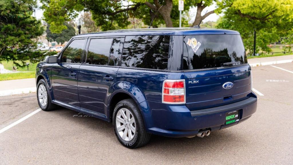 used 2012 Ford Flex car, priced at $12,995