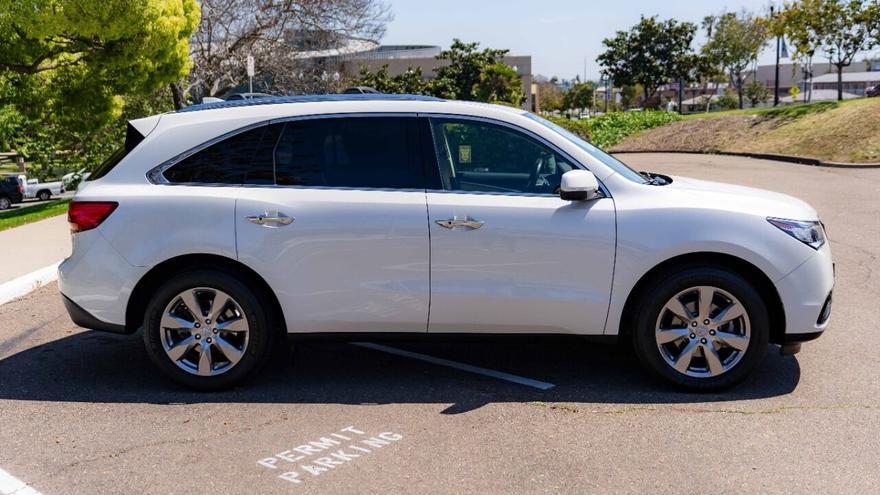 used 2014 Acura MDX car, priced at $18,995