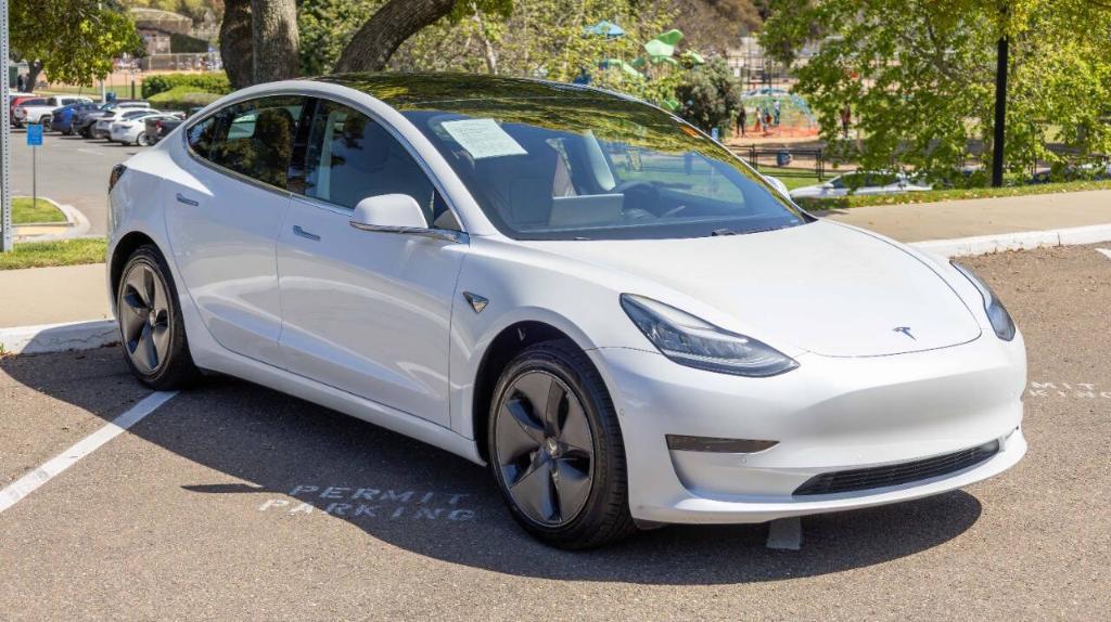 used 2020 Tesla Model 3 car, priced at $23,995
