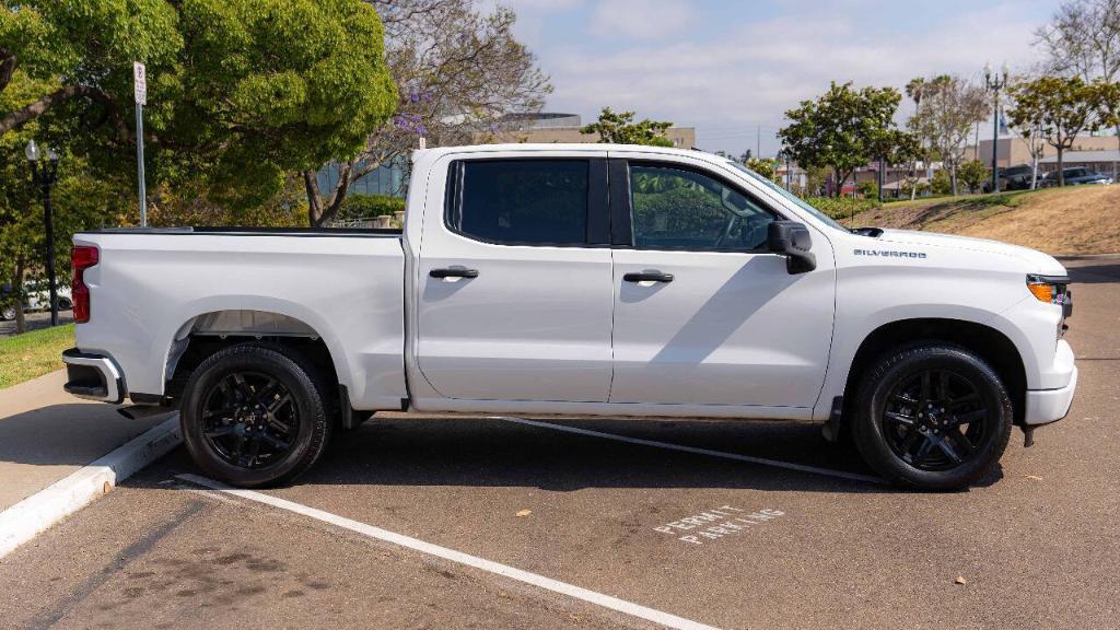 used 2022 Chevrolet Silverado 1500 car, priced at $35,995