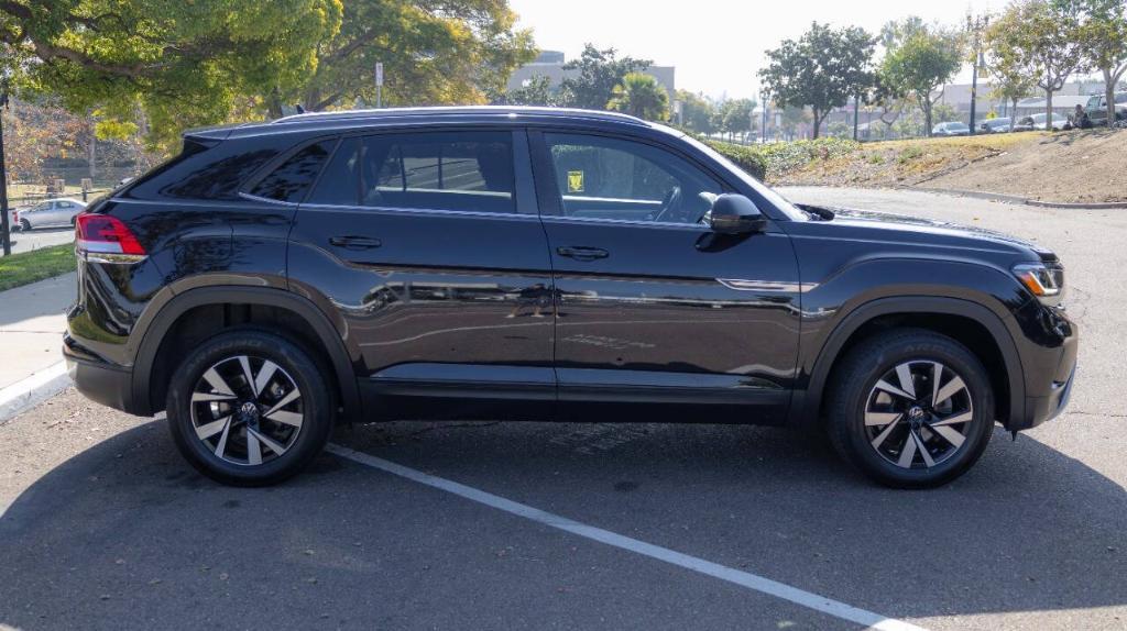 used 2020 Volkswagen Atlas Cross Sport car, priced at $26,995