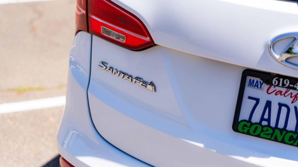 used 2013 Hyundai Santa Fe car, priced at $12,995