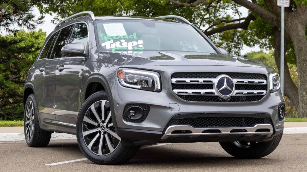 used 2021 Mercedes-Benz GLB 250 car, priced at $29,995