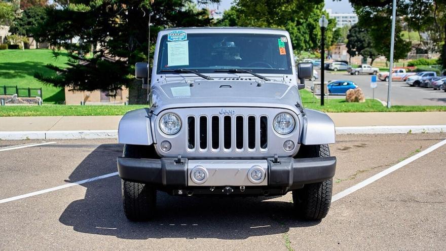 used 2016 Jeep Wrangler Unlimited car, priced at $25,995