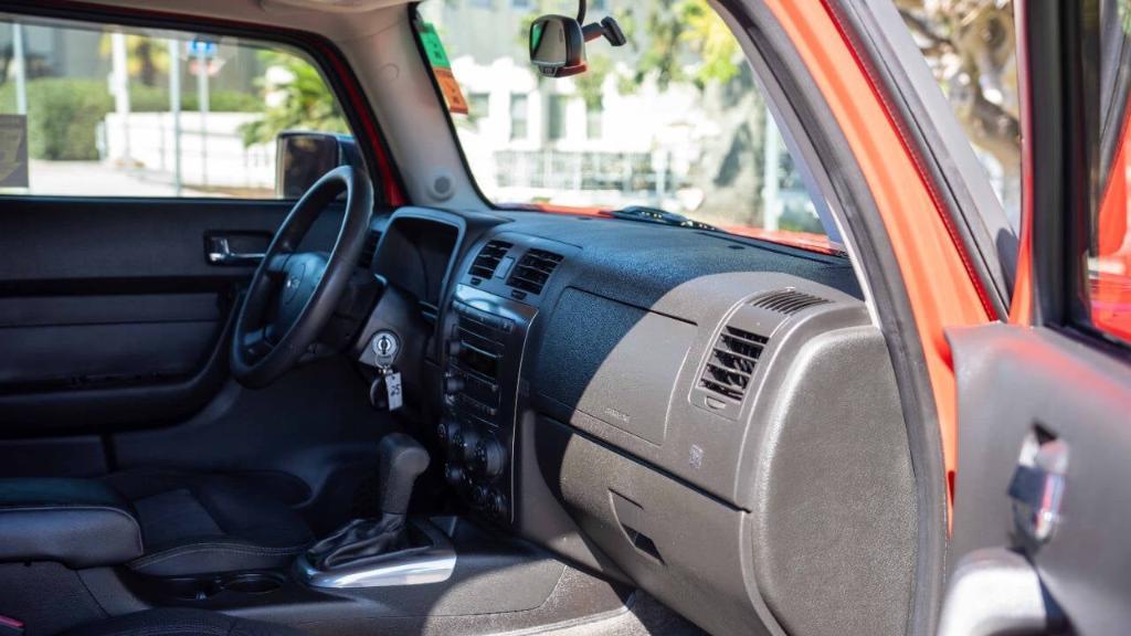 used 2007 Hummer H3 car, priced at $17,995