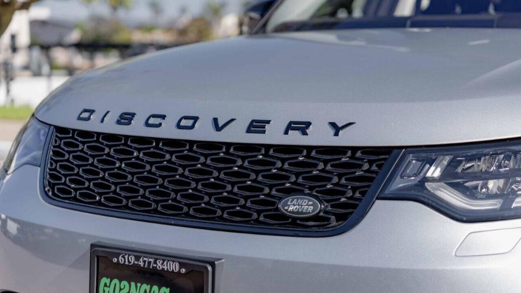 used 2020 Land Rover Discovery car, priced at $34,995