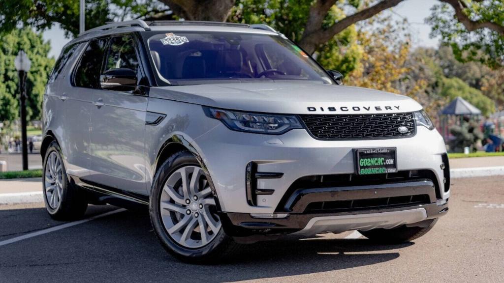 used 2020 Land Rover Discovery car, priced at $34,995