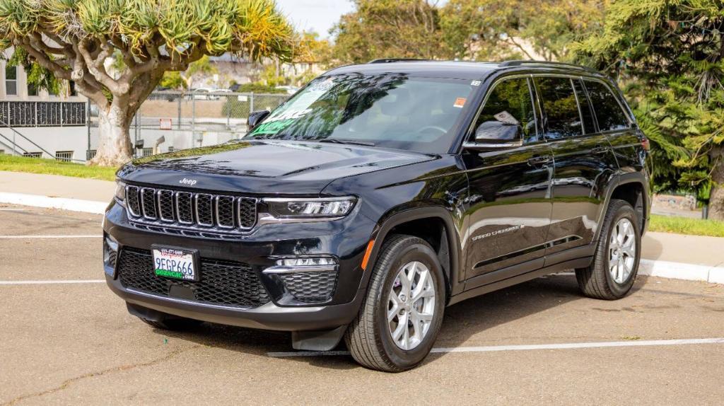 used 2023 Jeep Grand Cherokee car, priced at $31,995