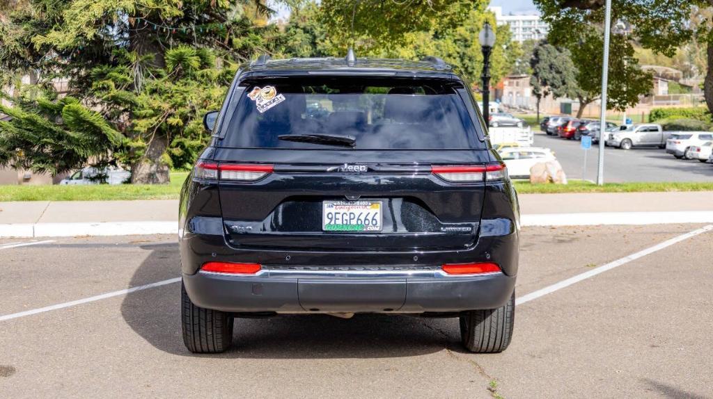 used 2023 Jeep Grand Cherokee car, priced at $31,995