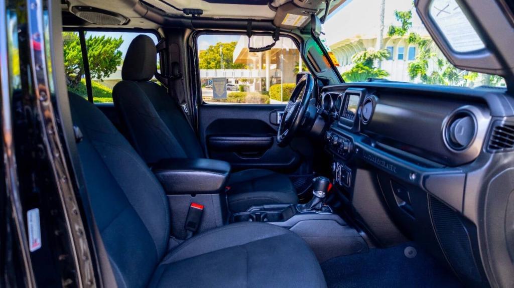 used 2020 Jeep Wrangler Unlimited car, priced at $23,995