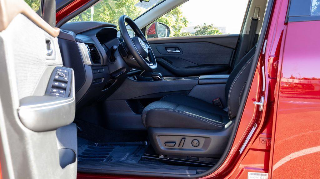 used 2023 Nissan Rogue car, priced at $20,997