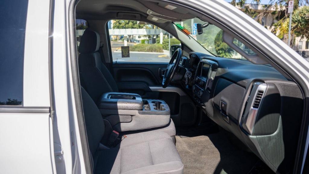 used 2018 Chevrolet Silverado 1500 car, priced at $22,995