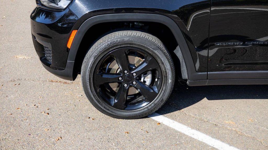 used 2021 Jeep Grand Cherokee L car, priced at $29,995