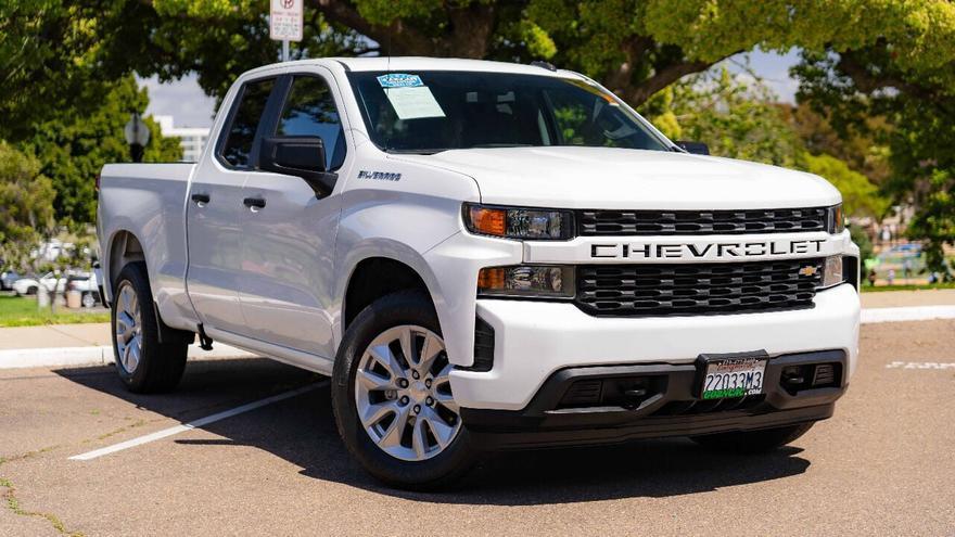 used 2022 Chevrolet Silverado 1500 Limited car, priced at $33,995