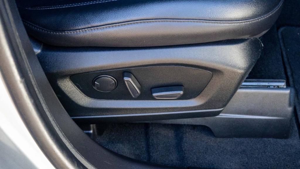 used 2020 Ford Explorer car, priced at $23,995