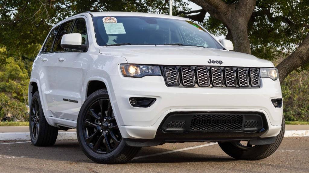 used 2018 Jeep Grand Cherokee car, priced at $19,995