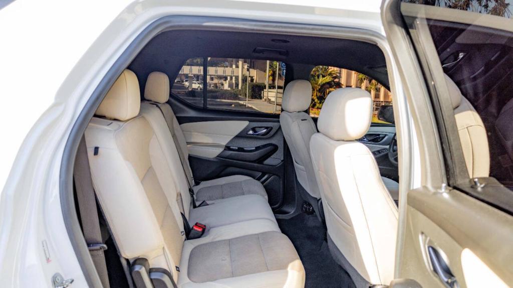 used 2022 Chevrolet Traverse car, priced at $24,495