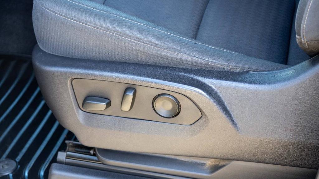 used 2022 Chevrolet Silverado 1500 car, priced at $41,995