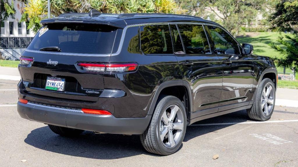 used 2021 Jeep Grand Cherokee L car, priced at $33,995