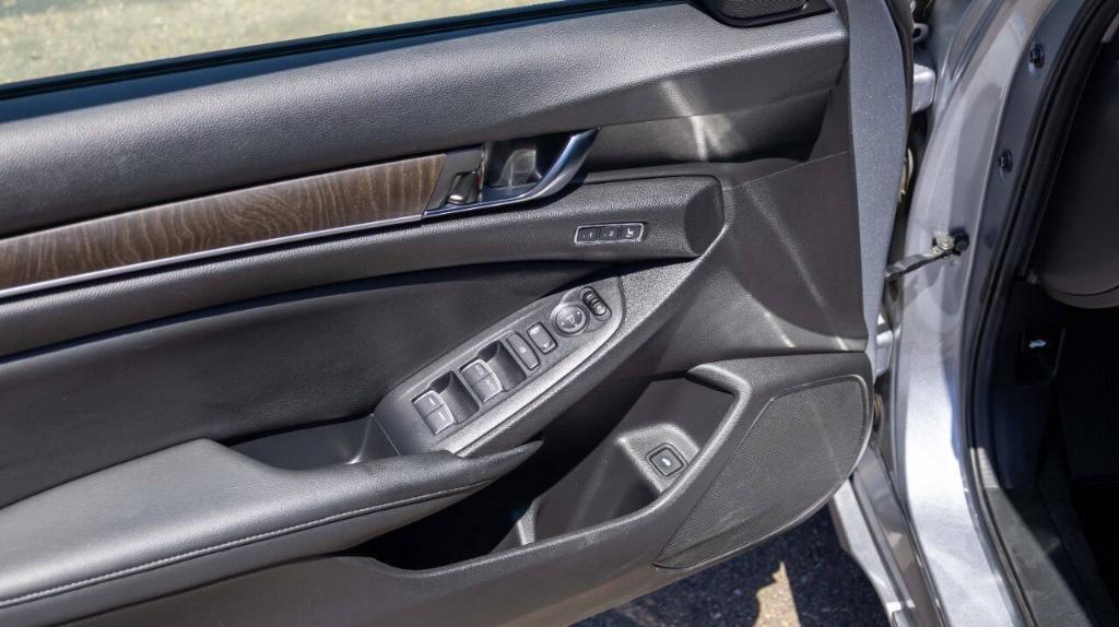 used 2020 Honda Accord Hybrid car, priced at $24,995