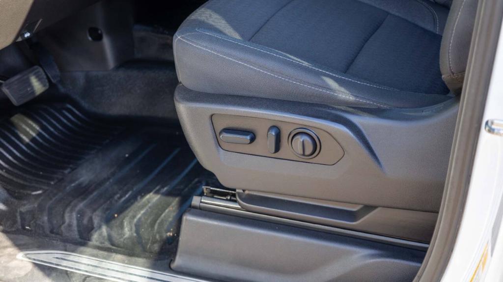 used 2023 Chevrolet Silverado 2500 car, priced at $55,995