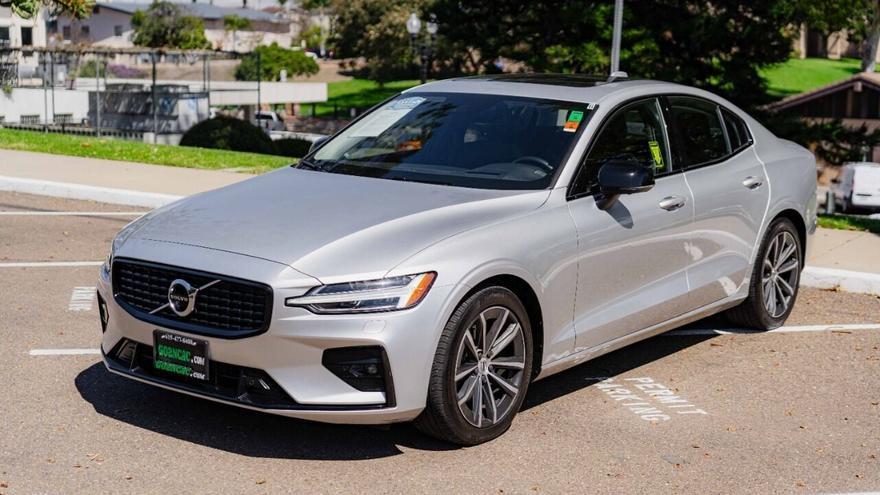 used 2022 Volvo S60 car, priced at $27,495