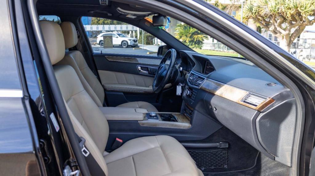 used 2010 Mercedes-Benz E-Class car, priced at $10,995